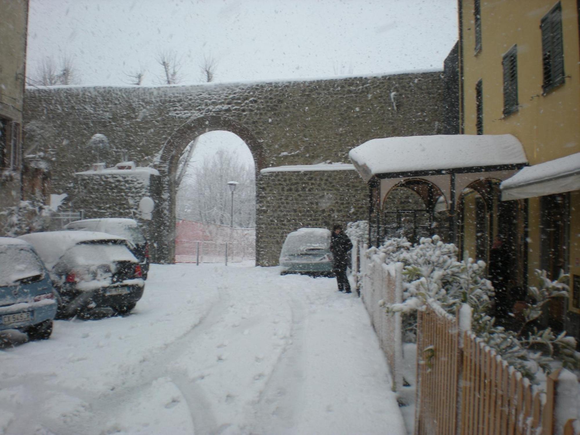 Hotel Le Mura e Residence Città di Castello Exterior foto